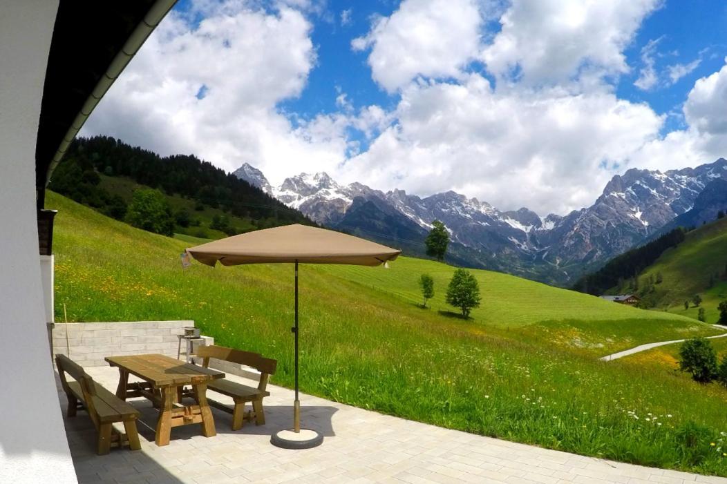 Haus Am Sonnberg Villa Maria Alm am Steinernen Meer Luaran gambar
